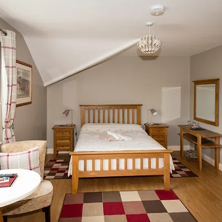 Kilcatten 3*